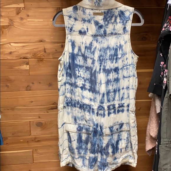Adorable NWT Guess tie dye Amy romper S - Picture 2 of 6